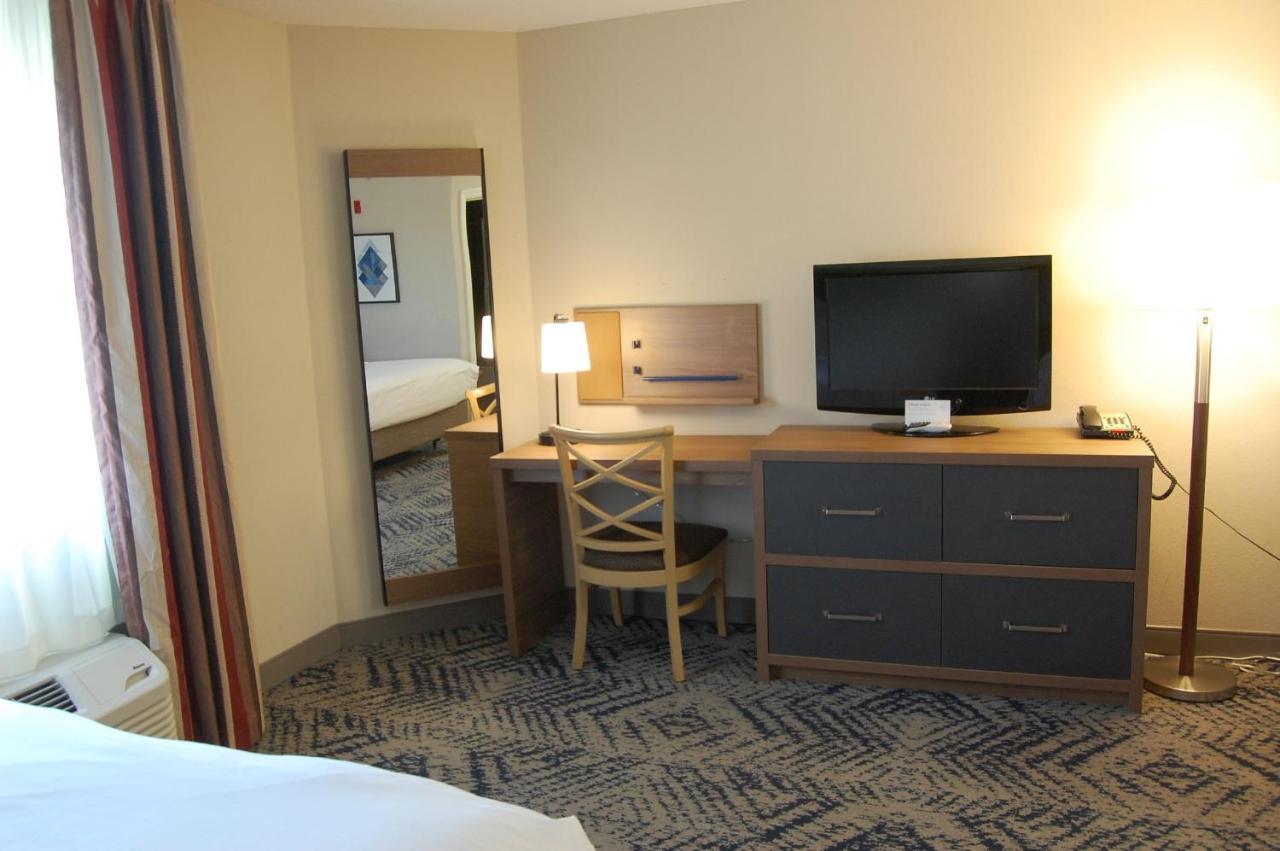 Candlewood Suites Harrisburg I-81 Hershey Area, An Ihg Hotel Esterno foto